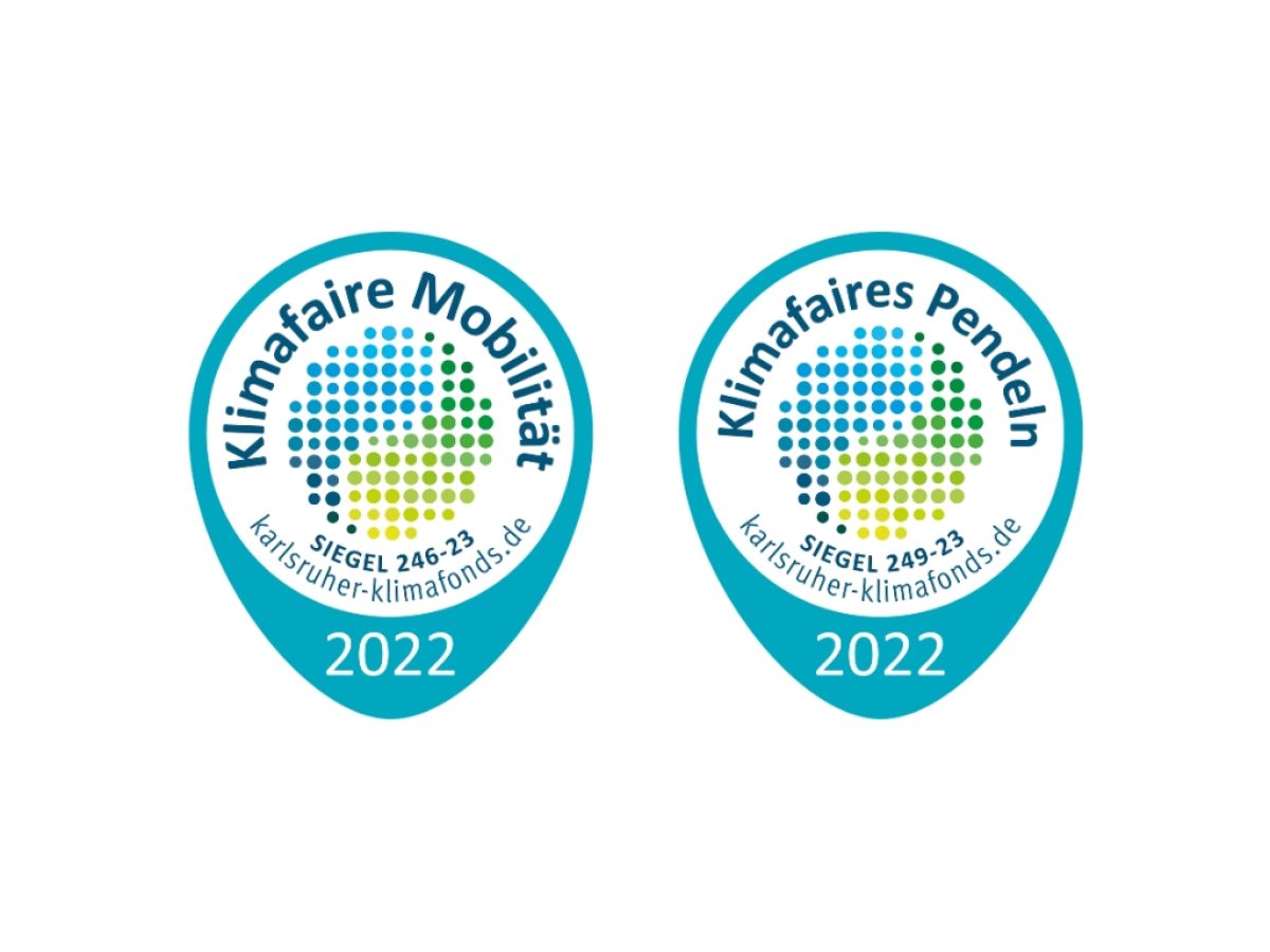 Zwei Siegel für klimafaire Mobilität und klimafaires Pendeln für das Jahr 2022.